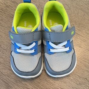 In great condition see Kai run sneakers